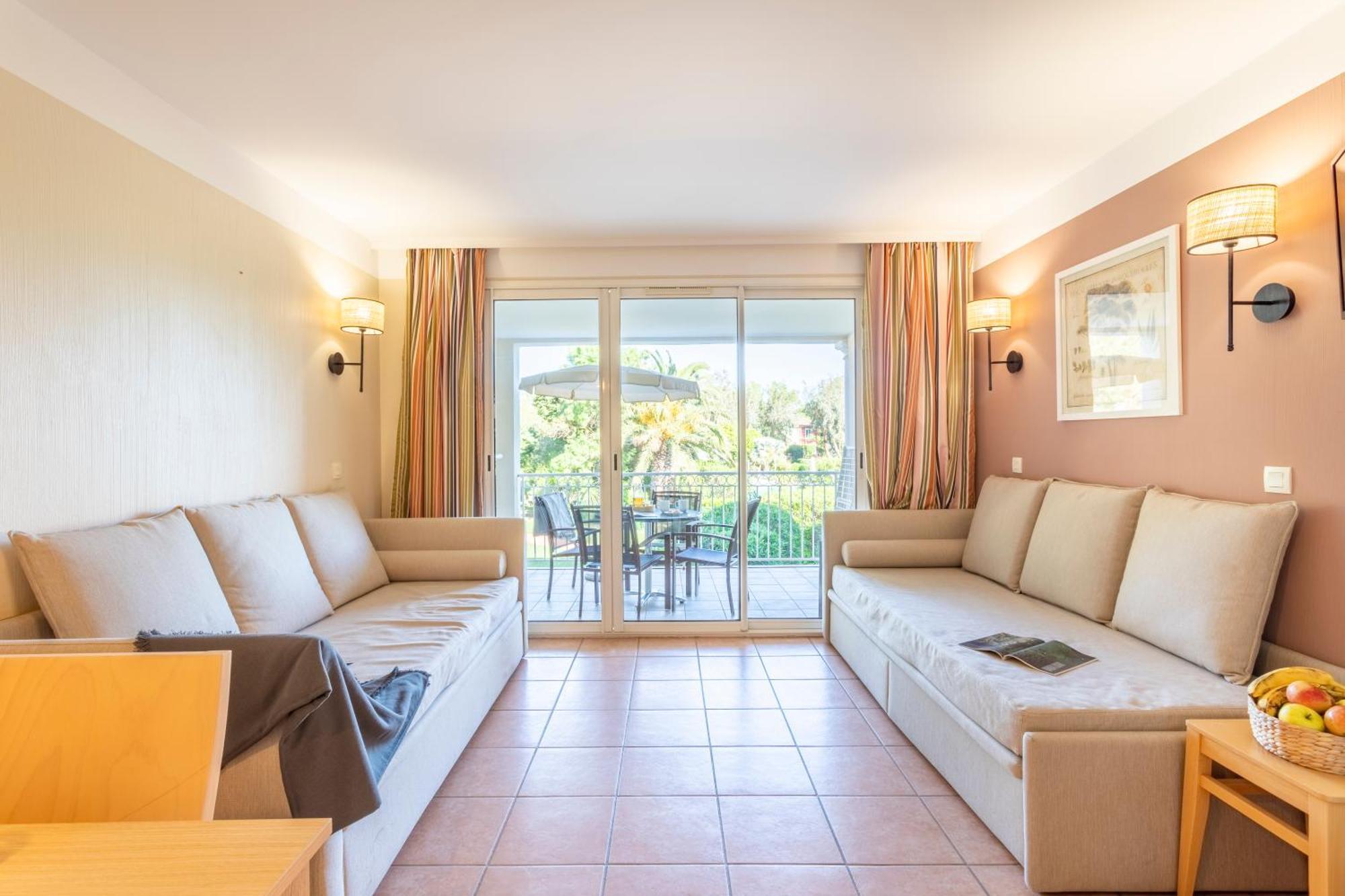 Résidence Pierre&vacances Le Hameau De La Pinède 3* Hyères