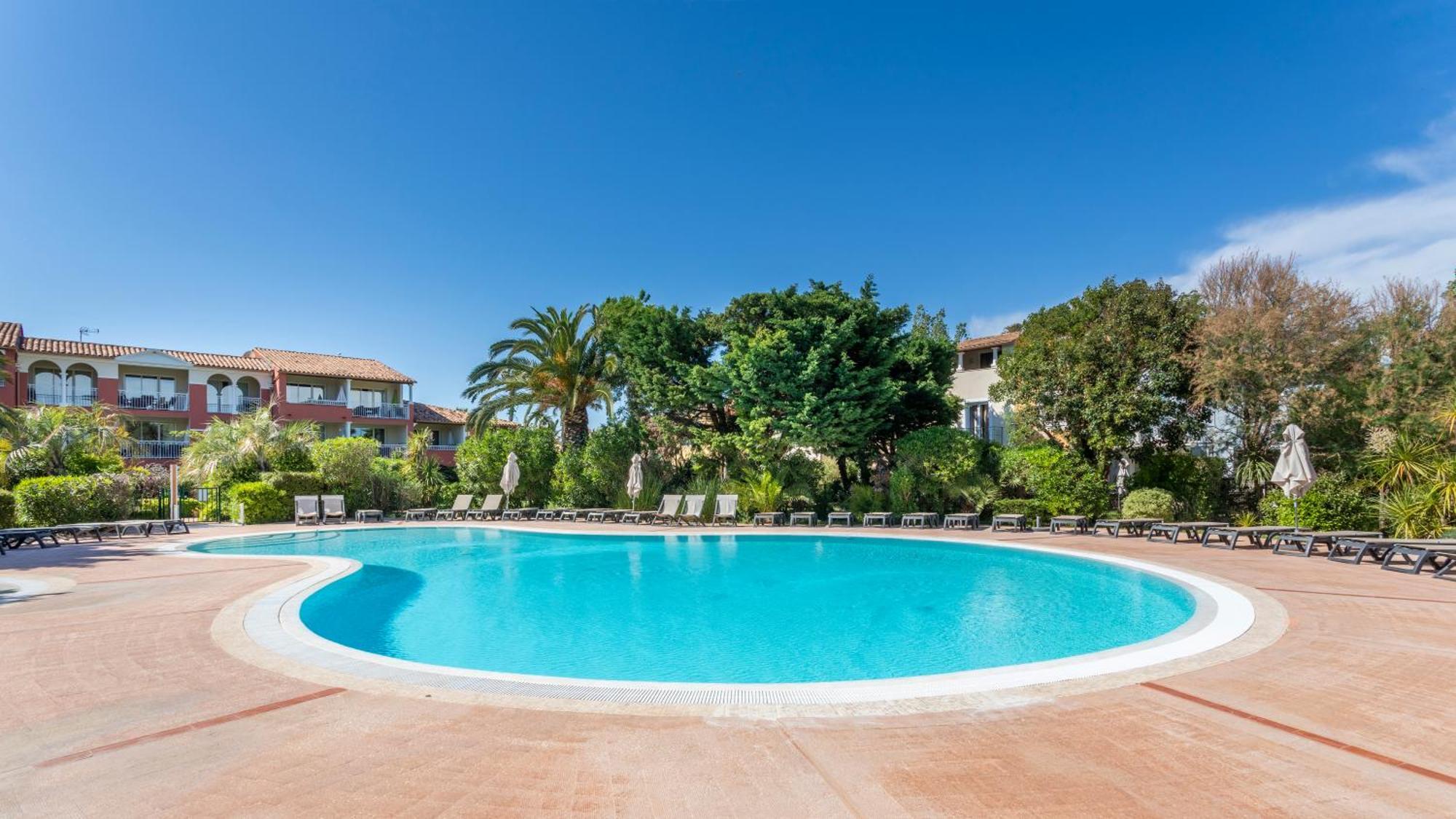 Résidence Pierre&vacances Le Hameau De La Pinède Hyères