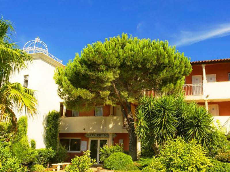 Résidence Pierre&vacances Le Hameau De La Pinède 3*