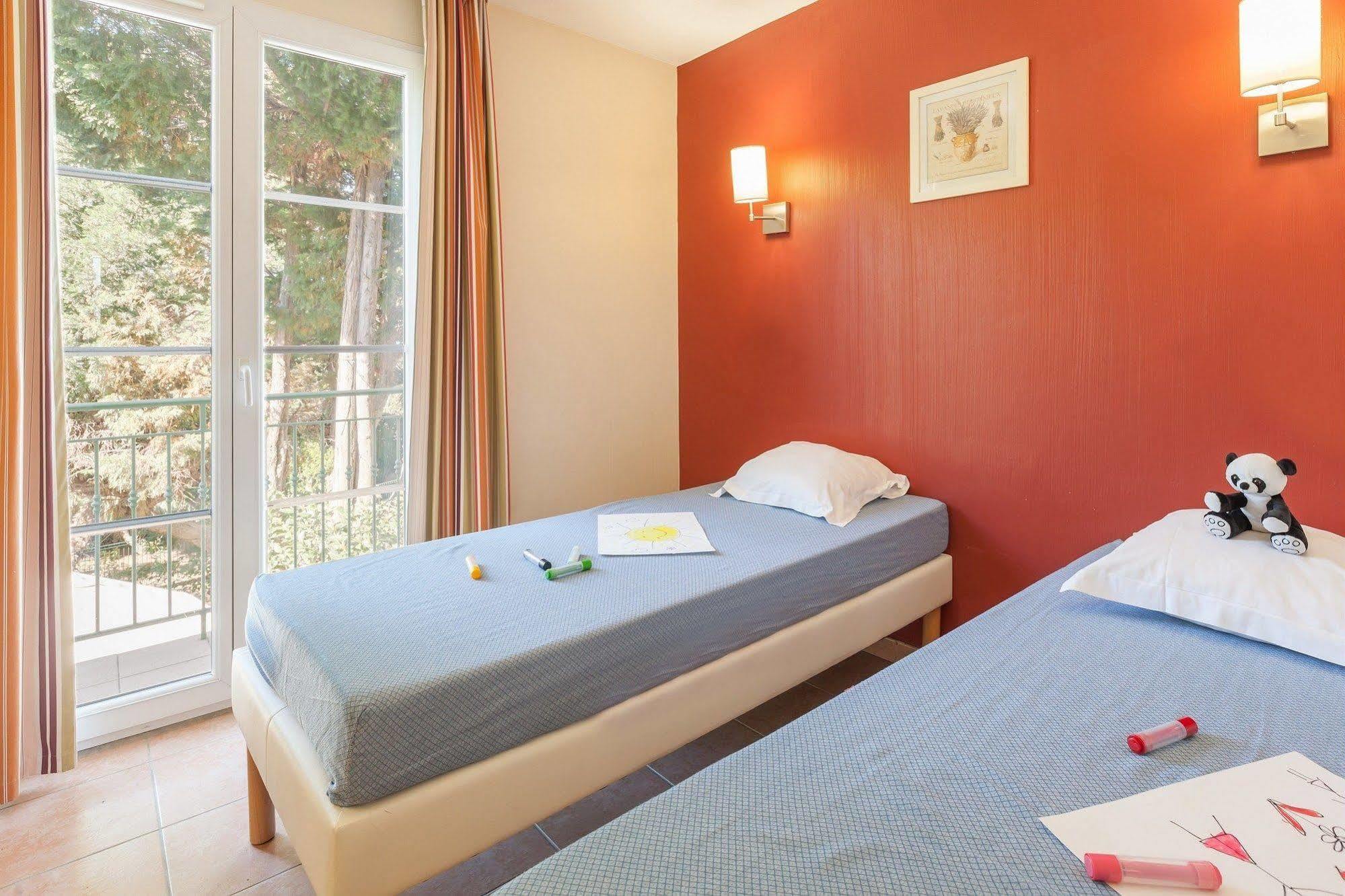 Résidence Pierre&vacances Le Hameau De La Pinède Appart hôtel 3*